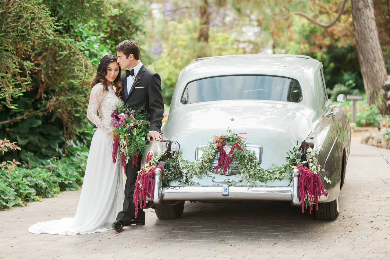 1958 Silver Rolls Royce Silver Cloud I exterior, photo 6 for wedding car rental