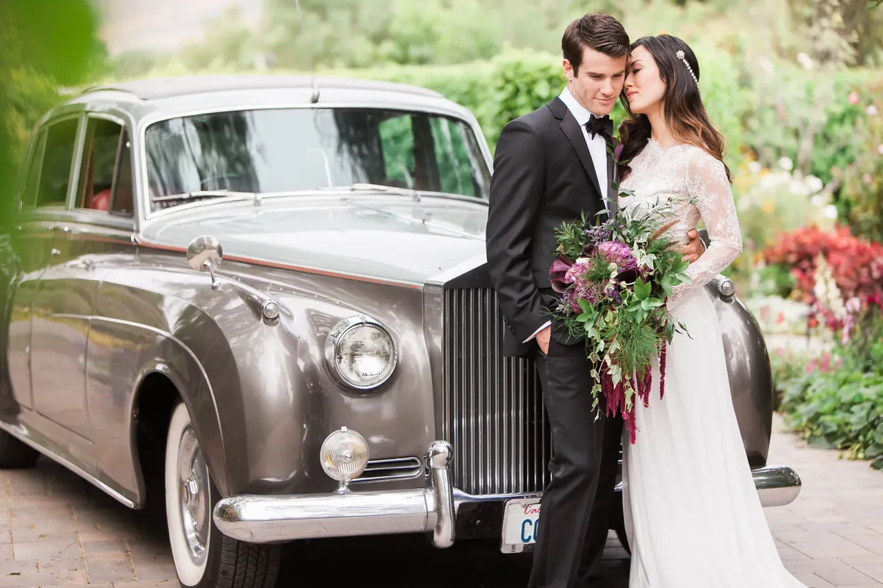 1958 Silver Rolls Royce Silver Cloud I exterior, photo 5 for wedding car rental
