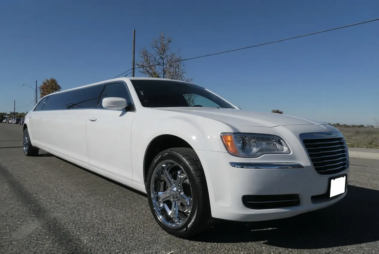 White Chrysler 300 Limousine rental