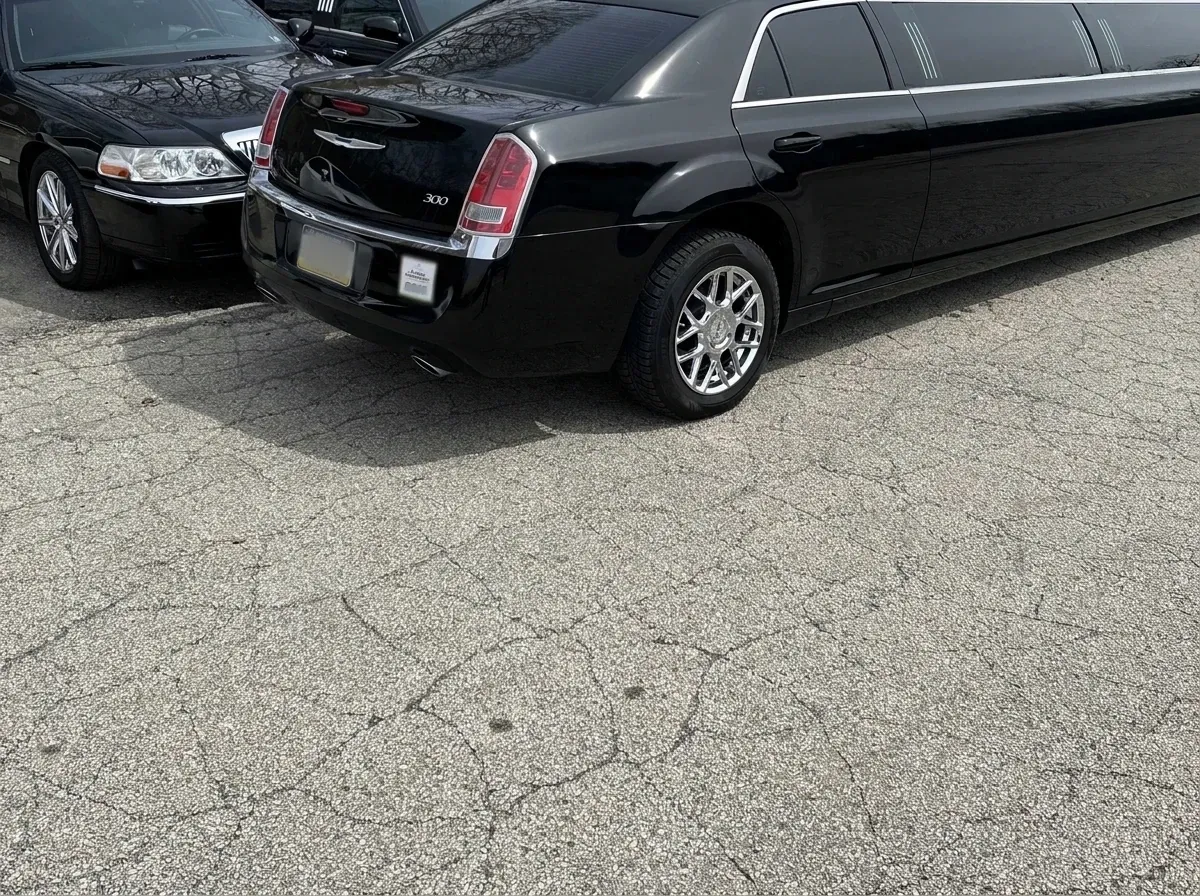 Pink Chrysler Limousine rental