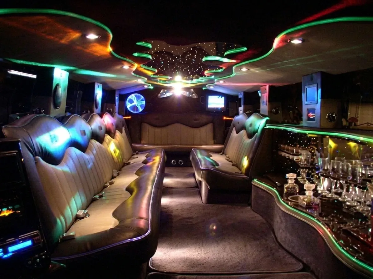 White Hummer Limousine rental