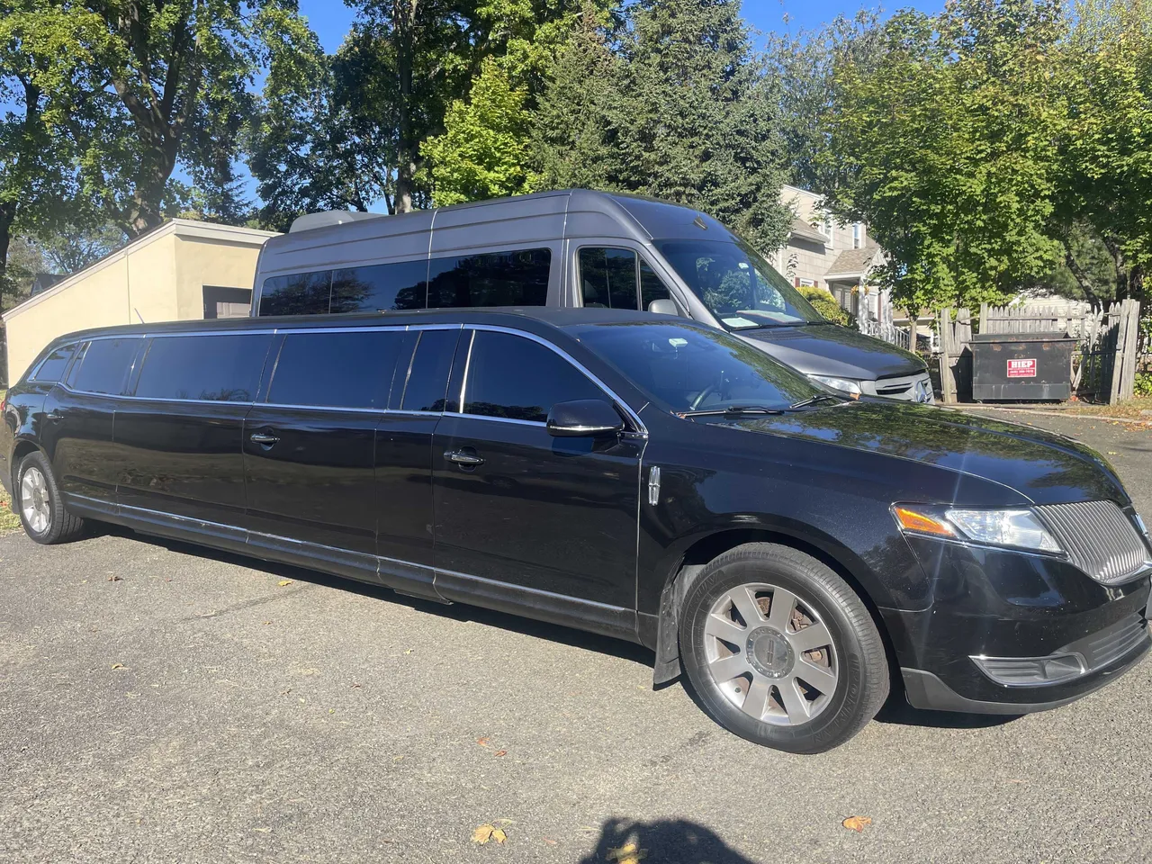 Black Lincoln MKT Limousine for limo rental in Cass County, TX Black Lincoln MKT Limousine for limo rental in Cass County, TX