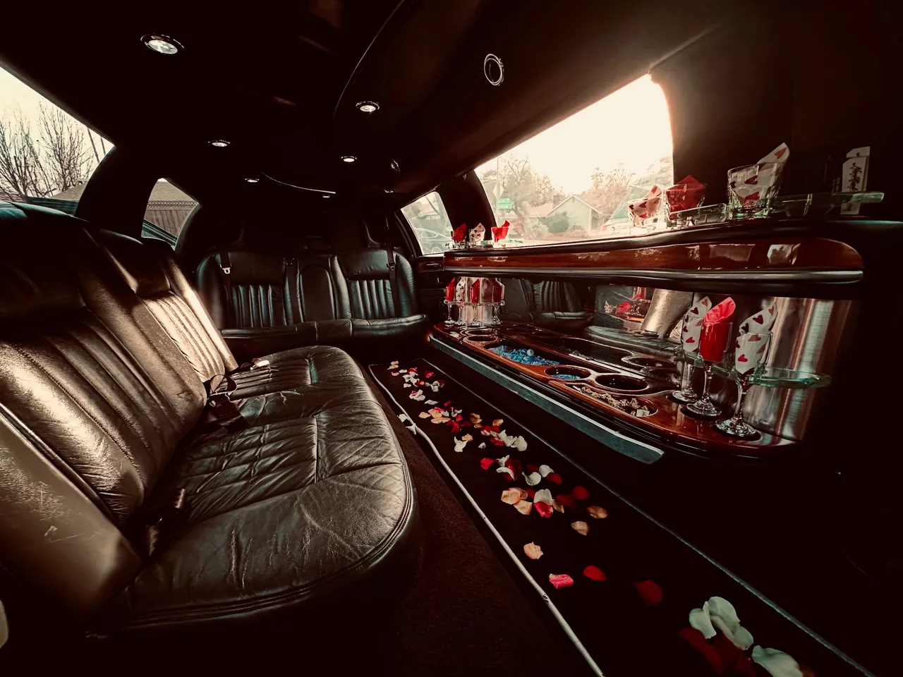 Lincoln Towncar Limo interior for limo rental in Fallon, NV