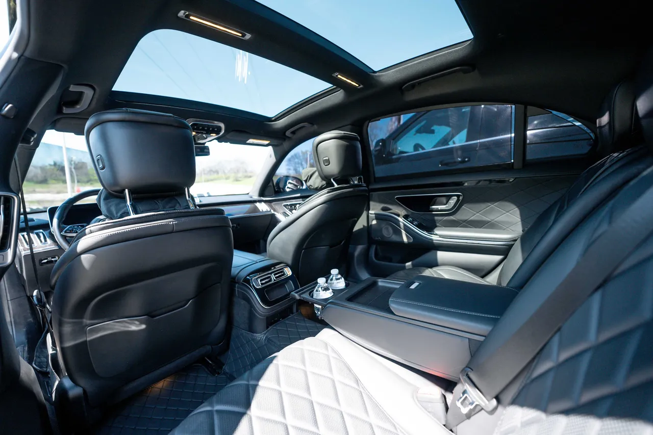 Mercedes S Class interior, photo 2 for wedding car rental